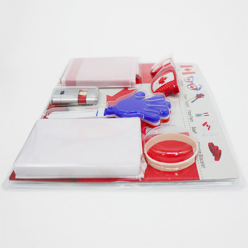 US, Canada and Mexico 2026 World Cup peripheral products, football fans, scarves, Mexican flags, cheering glasses, face color