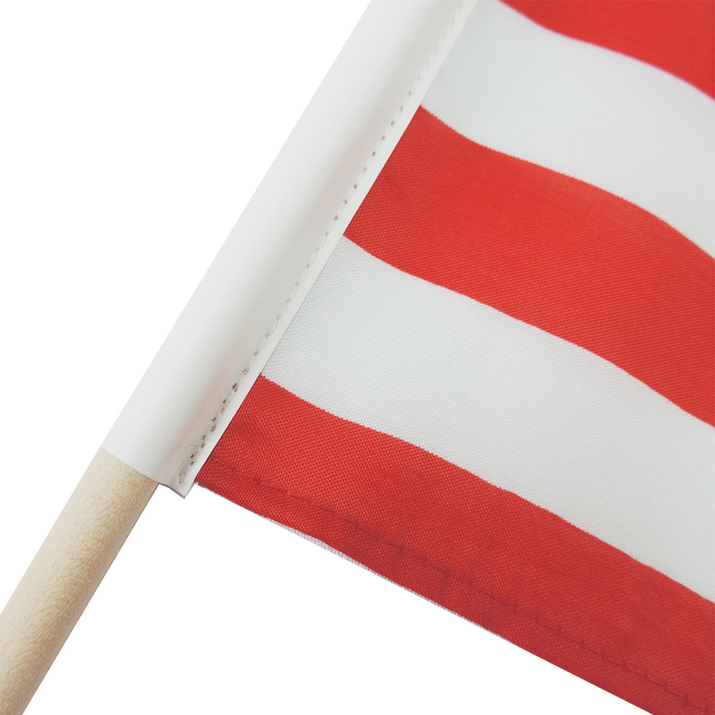 American hand-cranked flag 30 * 45cm with wooden pole, US-Canada-Mexico World Cup flag fans cheer for product customization