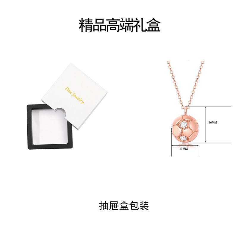 World Cup football 18K platinum necklace women's small gold ball pendant commemorative gift collarbone chain versatile jewelry Guochao