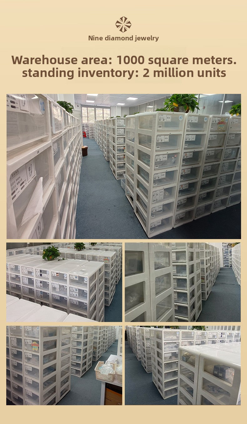 World Cup football 18K platinum necklace women's small gold ball pendant commemorative gift collarbone chain versatile jewelry Guochao